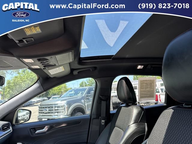 Certified 2024 Ford Escape ST-Line Select w/ Tech Pack #2 AWD/4WD image 22