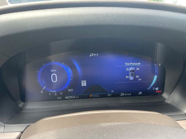 Certified 2023 Ford Explorer Platinum w/ Technology Package AWD/4WD image 19