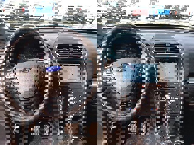 Certified 2017 Ford Explorer Sport w/ Equipment Group 401A image 10