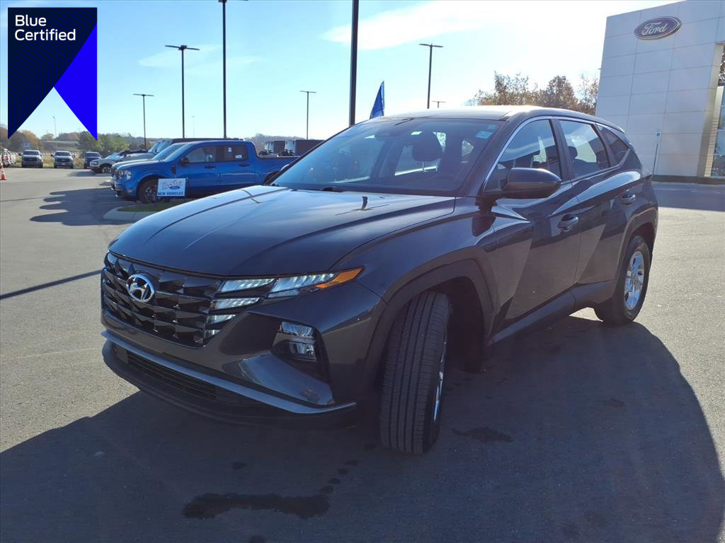 Used 2024 Hyundai Tucson SE image 1