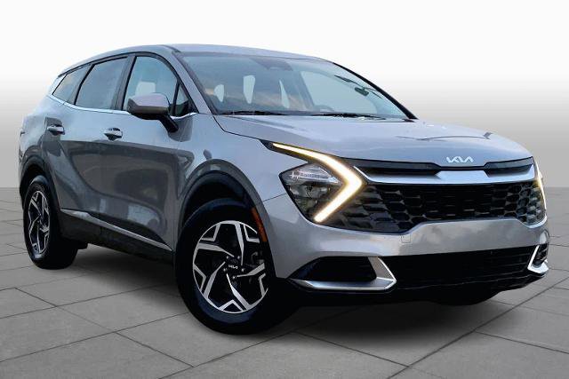 Used 2023 Kia Sportage LX image 5