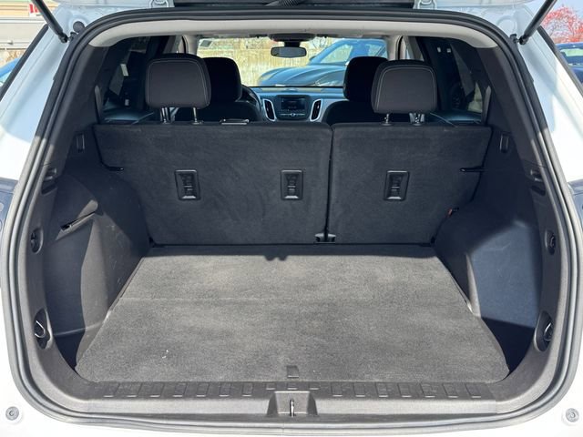 Used 2022 Chevrolet Equinox LS w/ LS Convenience Package image 18