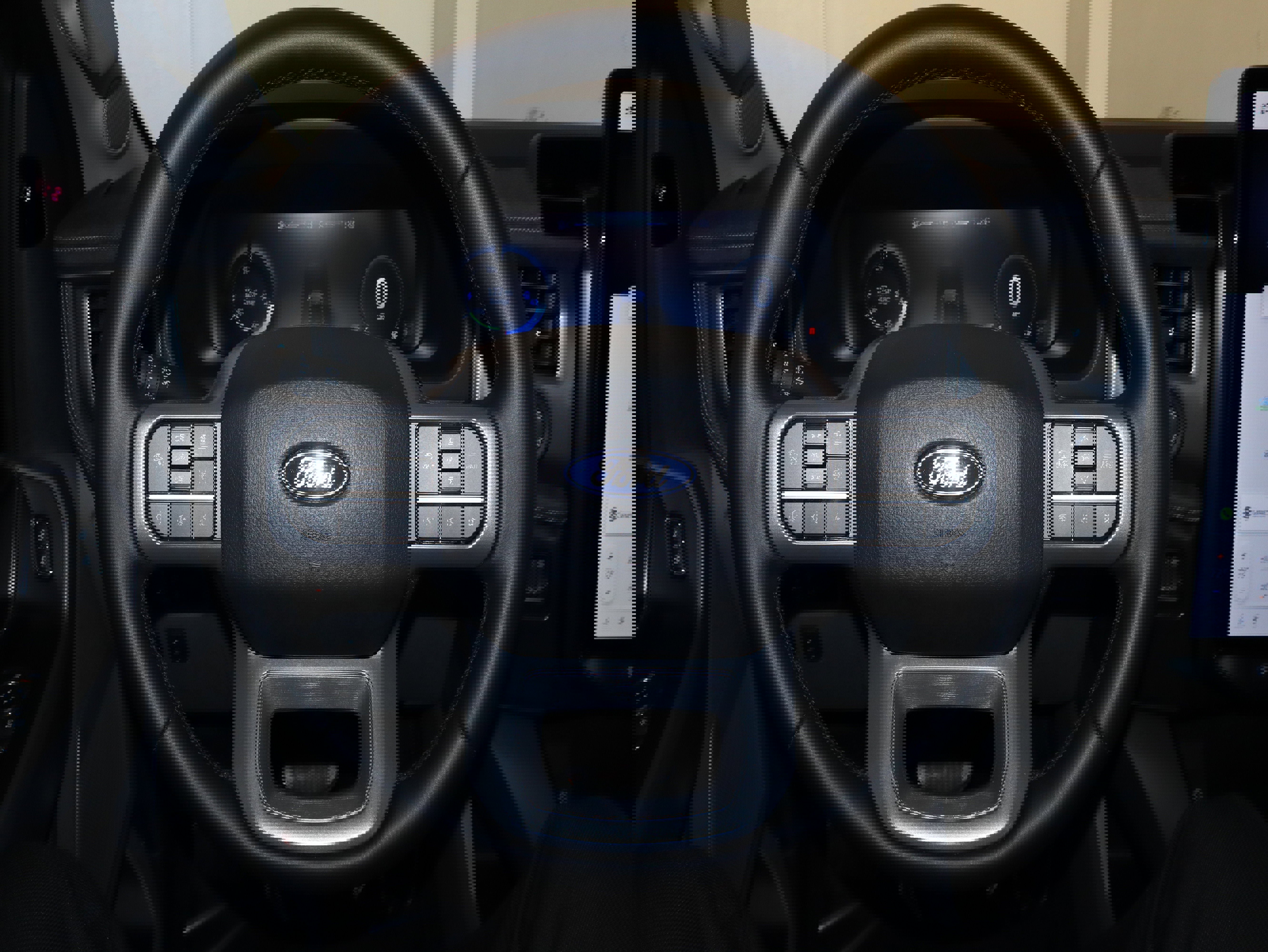 Certified 2025 Ford F150 Lightning Flash image 25