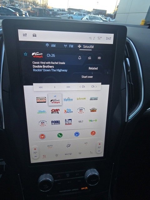 Certified 2022 Ford Edge Titanium w/ Equipment Group 301A image 22