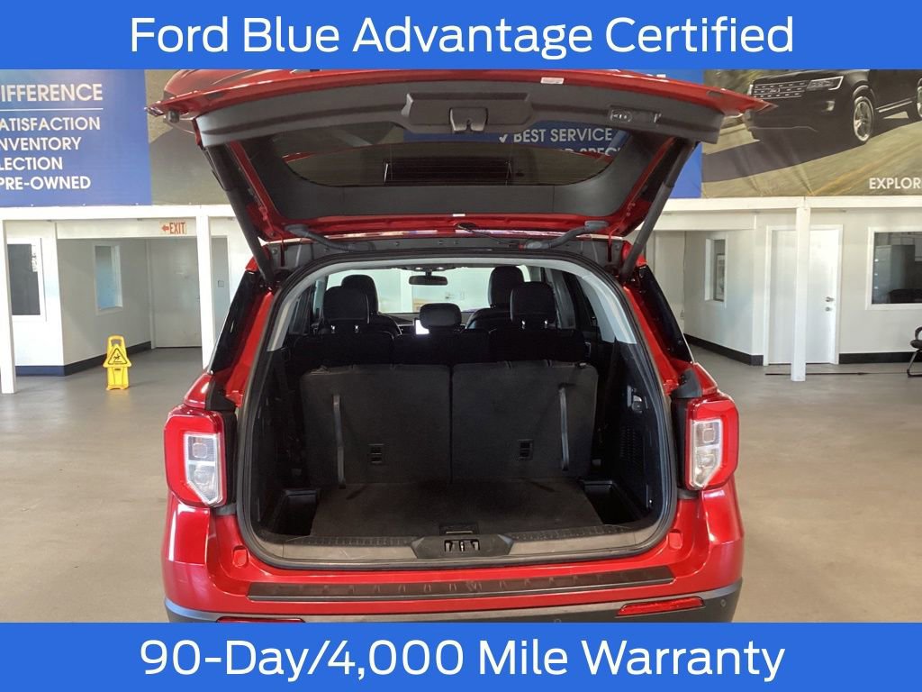 Certified 2020 Ford Explorer XLT w/ Equipment Group 202A image 10