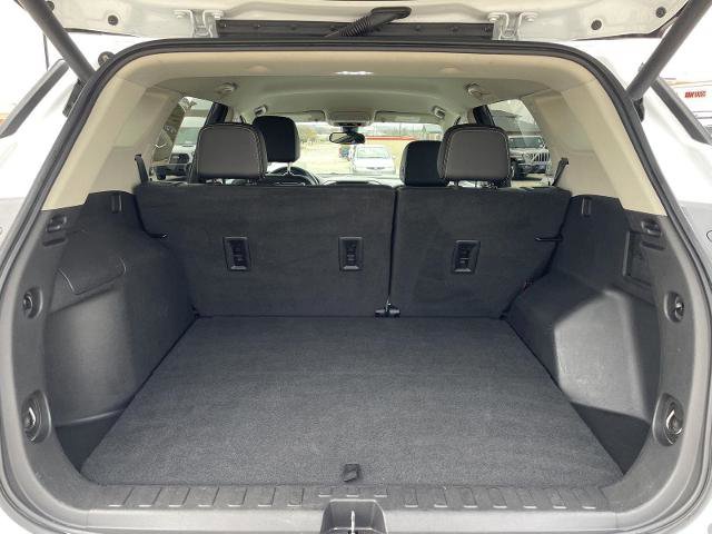 Used 2024 GMC Terrain Denali image 34