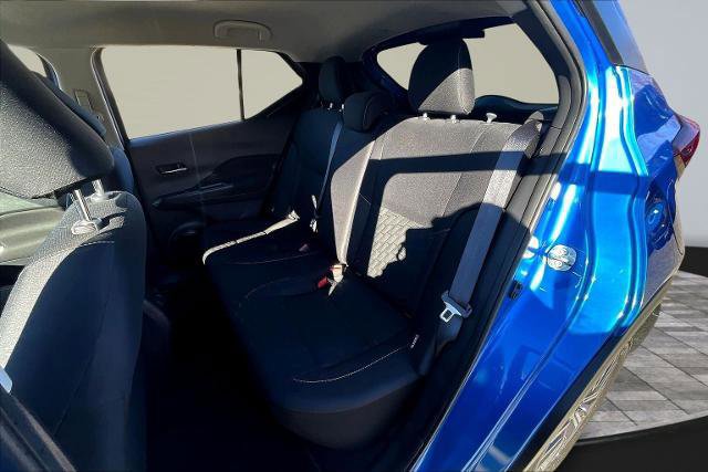 Used 2024 Nissan Kicks SV image 29