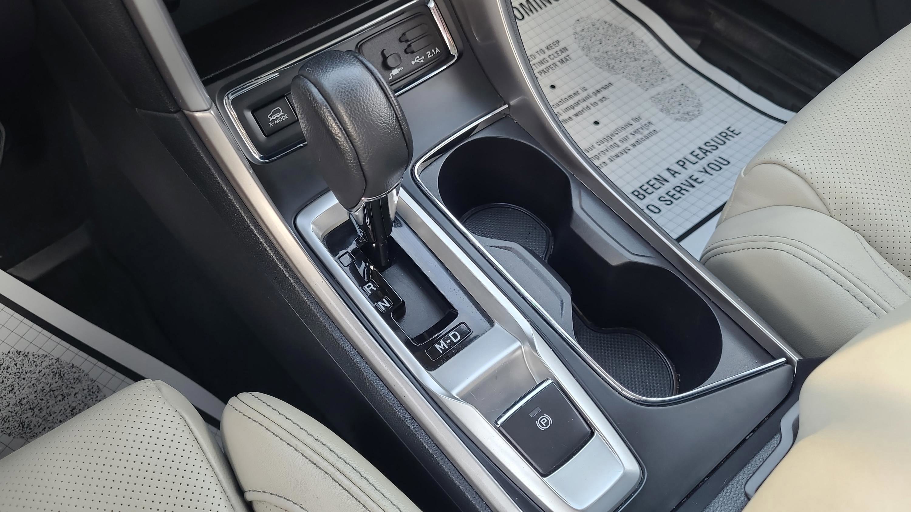 Used 2022 Subaru Ascent Limited w/ Technology Package image 25