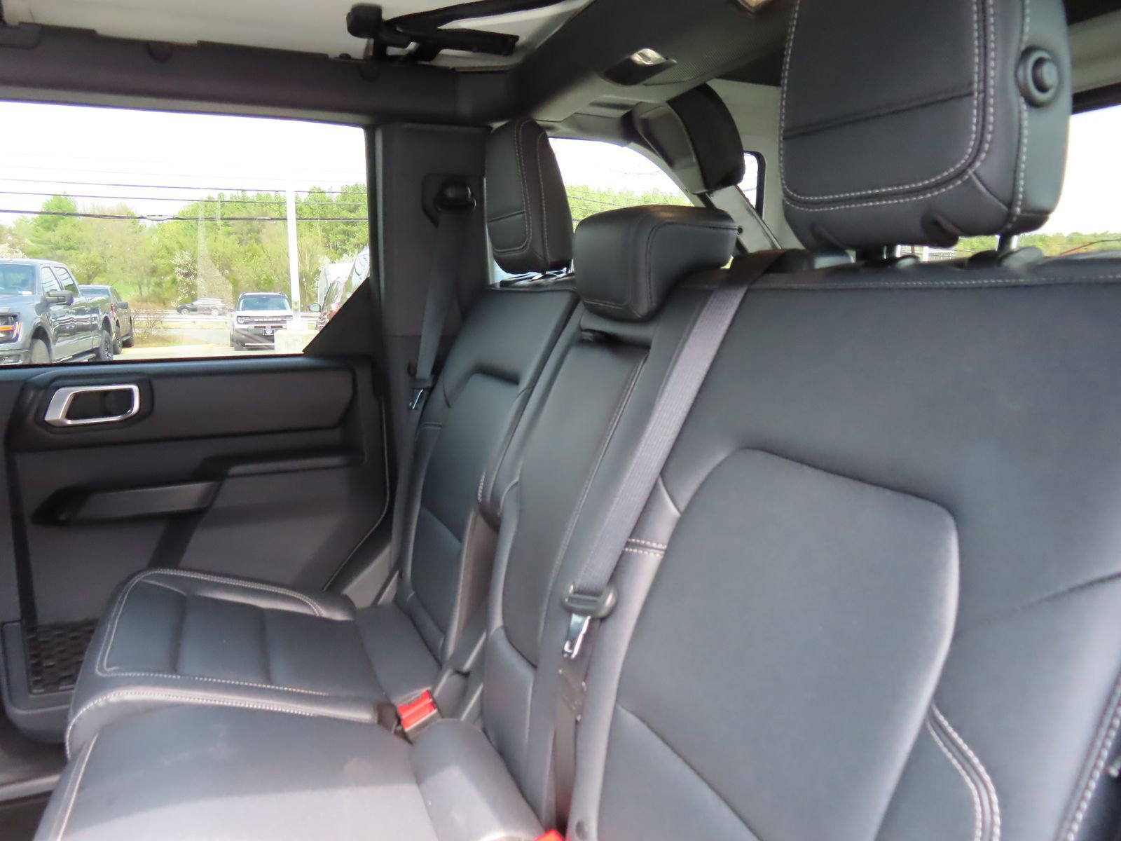 Certified 2025 Ford Bronco Badlands image 36