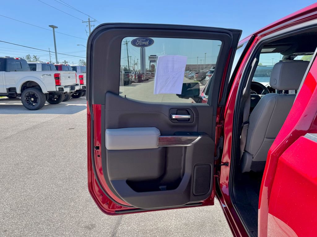 Used 2021 Chevrolet Silverado 1500 LTZ w/ Technology Package image 14