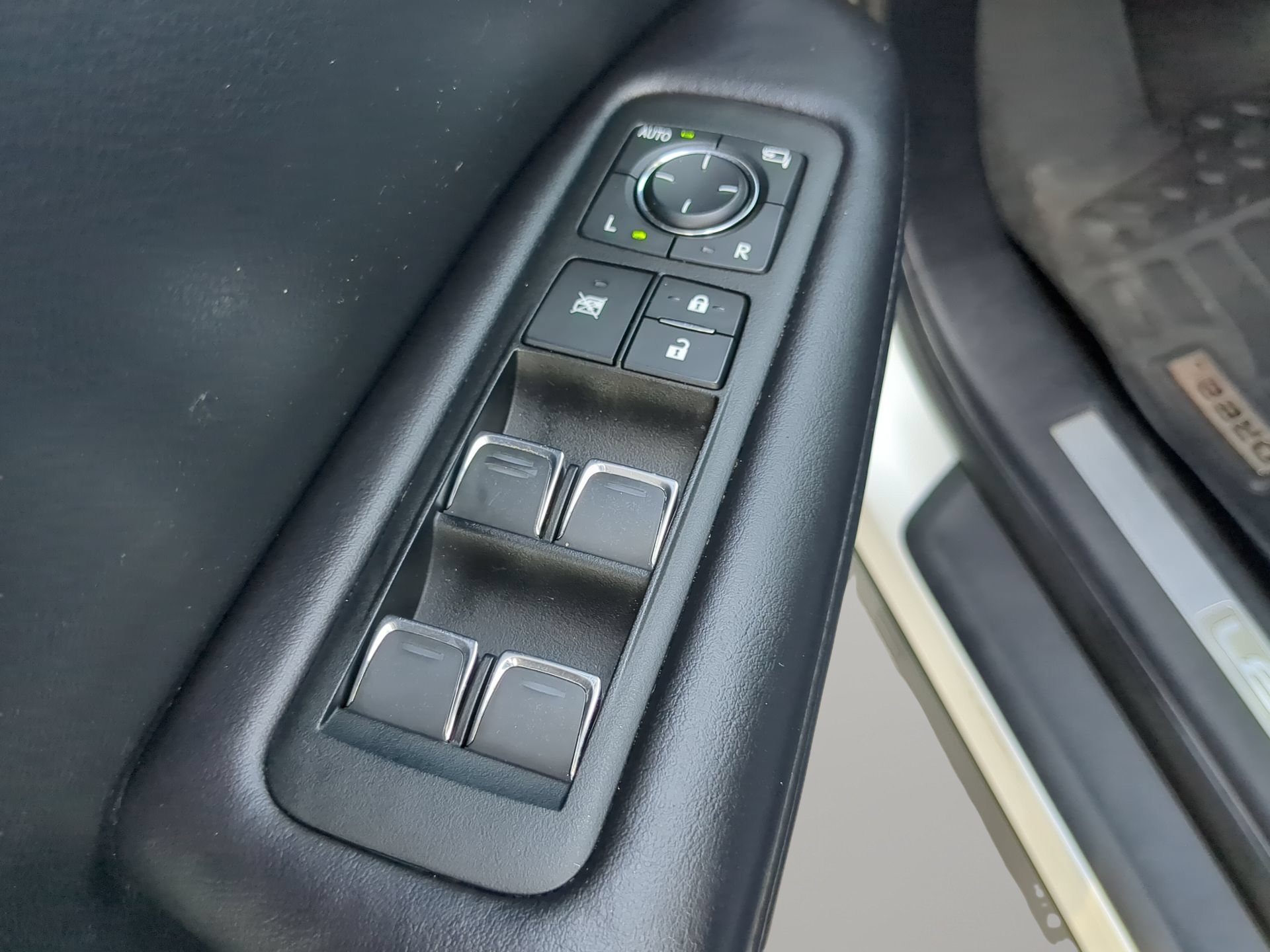 Used 2018 Lexus RX 350 FWD w/ Premium Package image 56