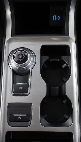 Certified 2024 Ford Edge SEL w/ Convenience Package AWD/4WD image 16