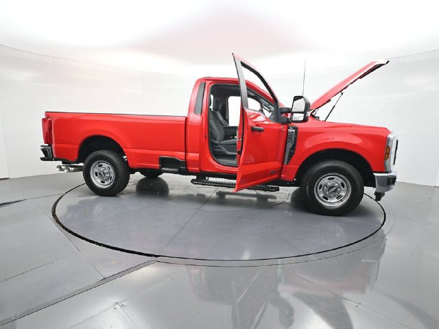 Certified 2026 Ford F250 XL w/ XL Chrome Package RWD image 60