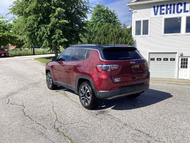 Used 2022 Jeep Compass Limited w/ Sun and Sound Group AWD/4WD image 4