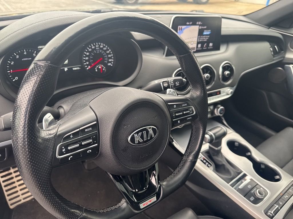 Used 2020 Kia Stinger GT1 AWD/4WD image 15