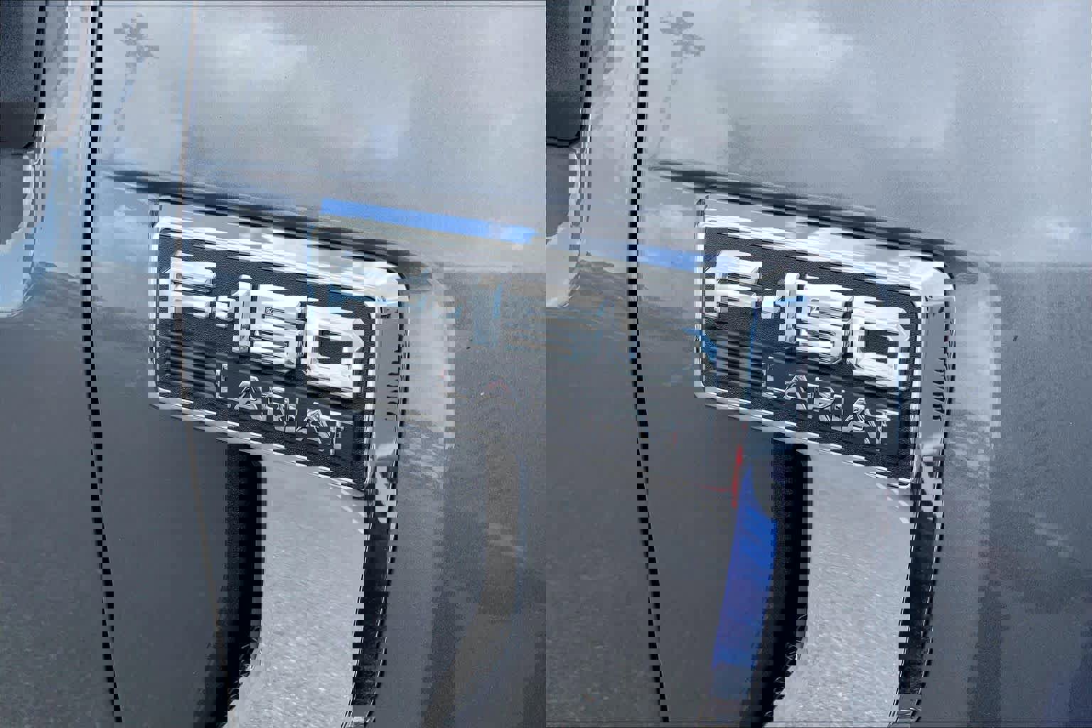 Certified 2025 Ford F150 Lariat w/ Equipment Group 501A Mid image 30