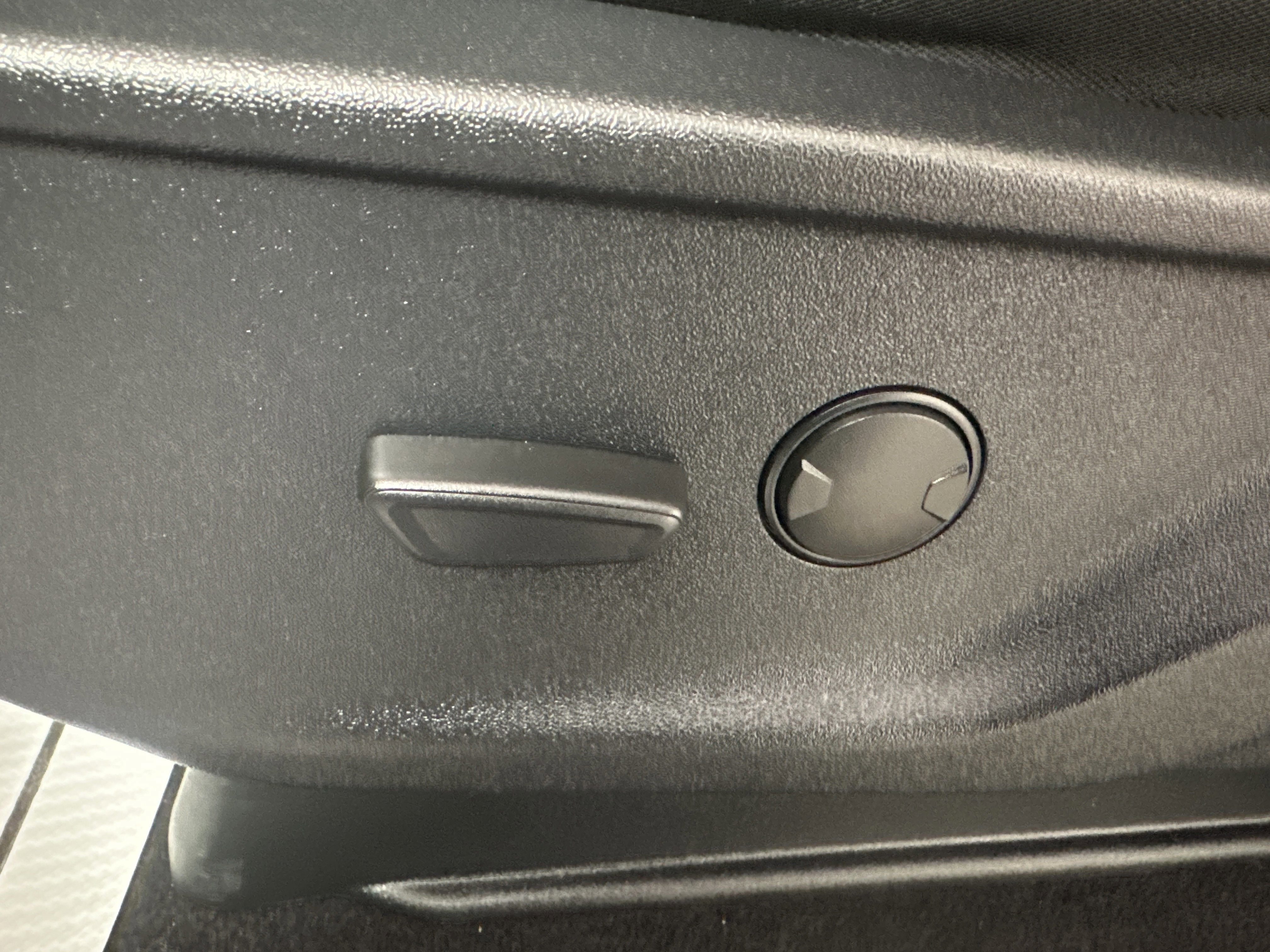 Certified 2024 Ford F150 XLT w/ XLT Black Appearance Package image 10