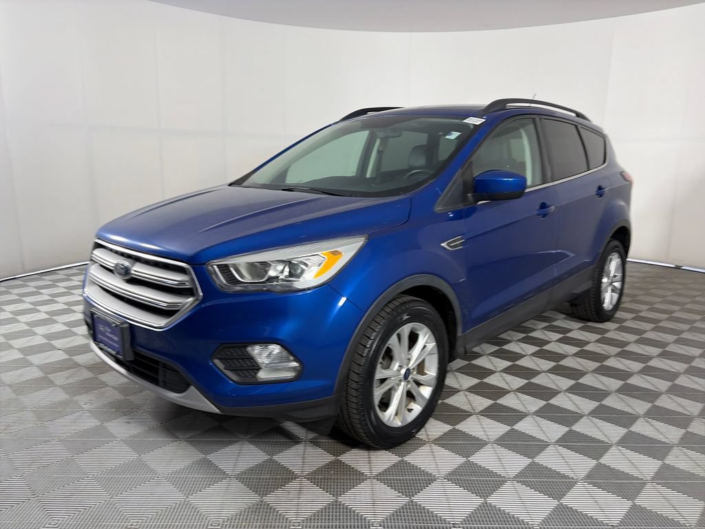 Certified 2019 Ford Escape SEL FWD image 3