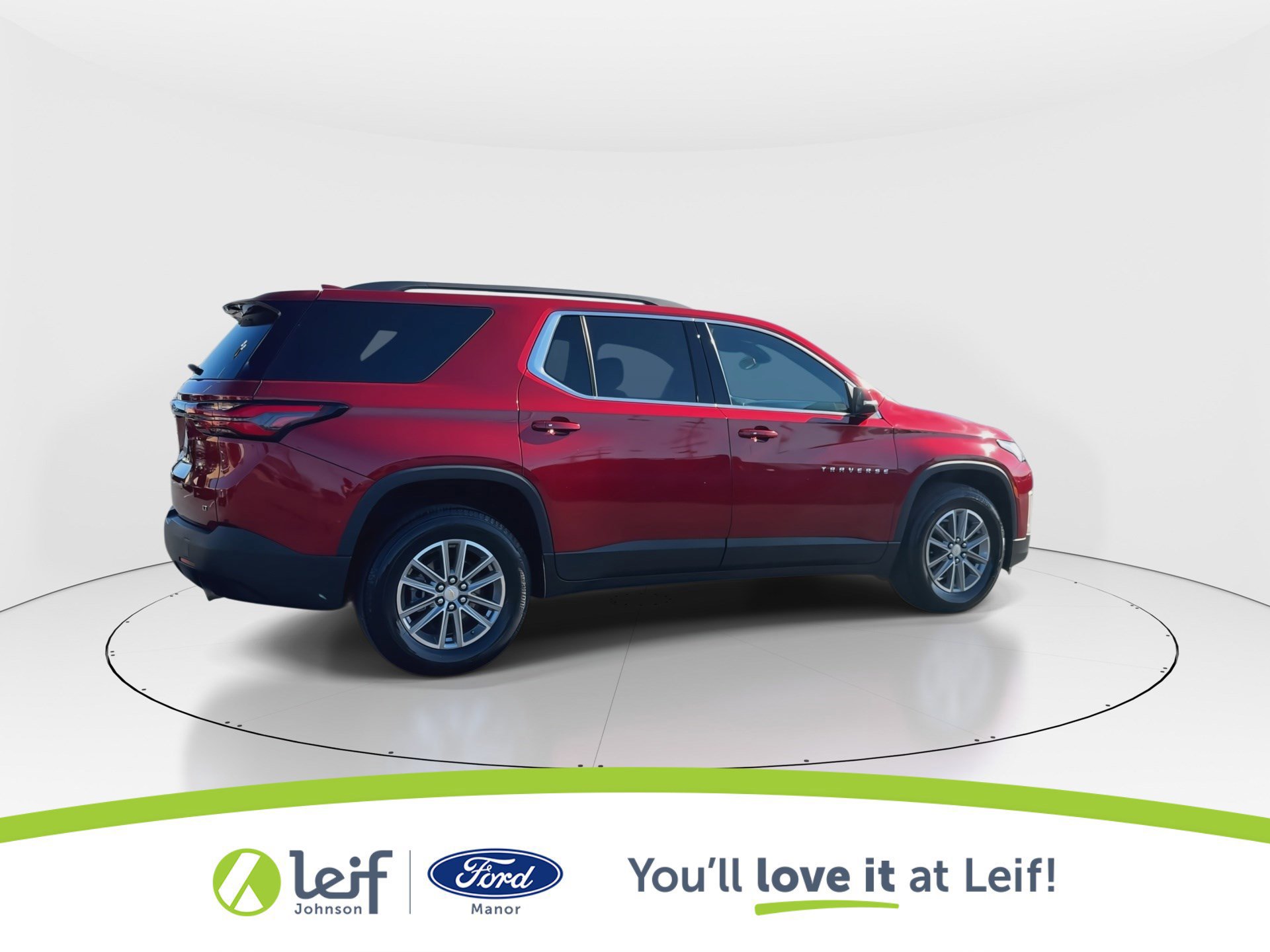 Used 2023 Chevrolet Traverse LT image 5