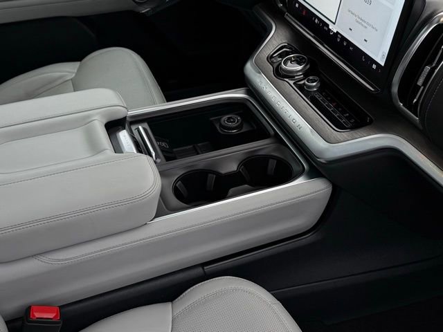 Certified 2025 Ford Expedition Max Platinum image 29