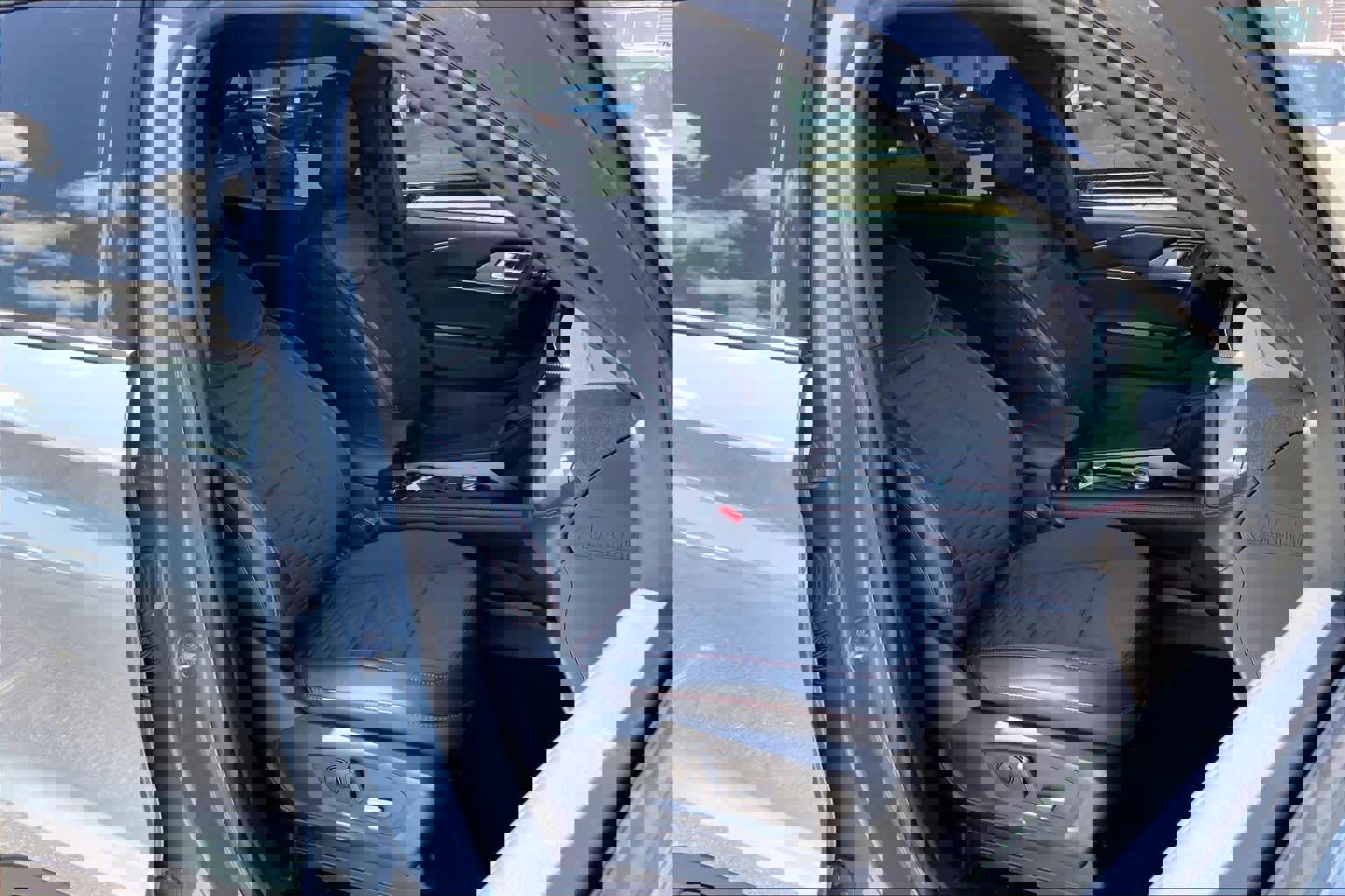 Certified 2025 Ford Explorer ST-Line RWD image 11