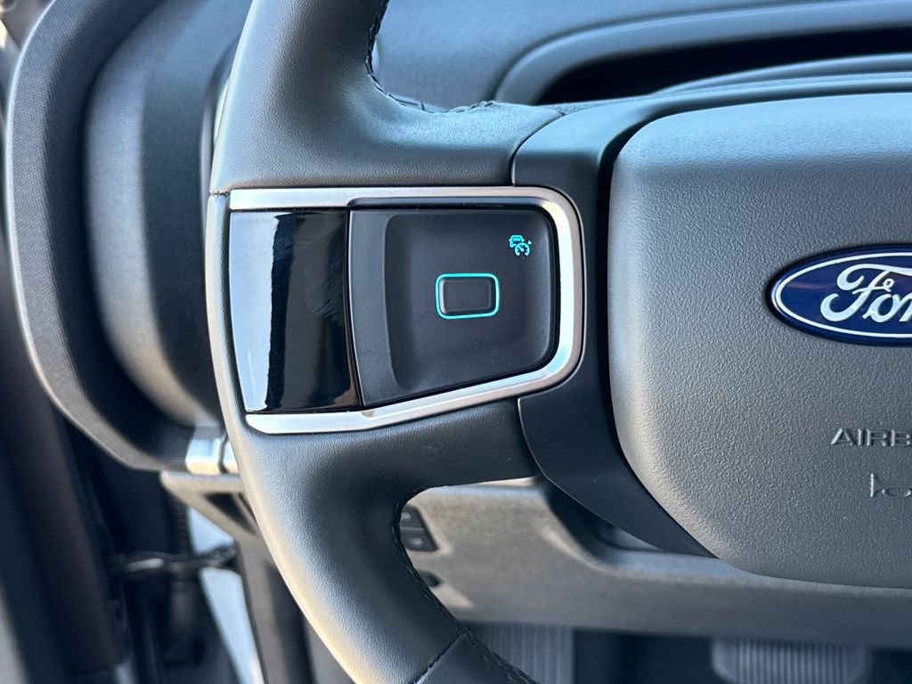 Certified 2025 Ford Expedition Max Active image 15