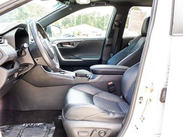 Used 2021 Toyota RAV4 XSE AWD/4WD image 17