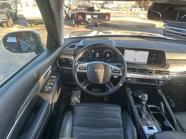 Used 2024 Kia Telluride SX Prestige w/ Towing Package AWD/4WD image 27