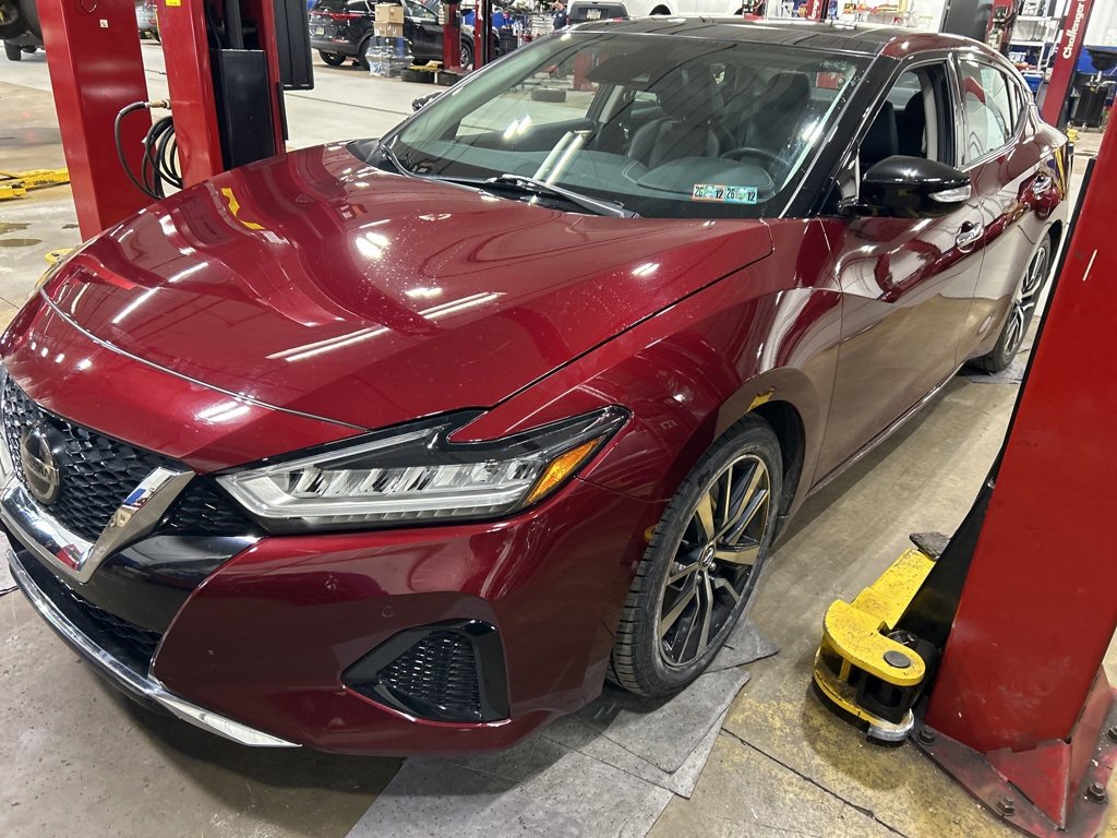 Used 2020 Nissan Maxima 3.5 SL w/ Floor Mat Group video 2