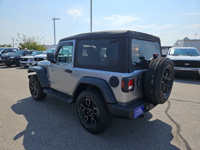 Used 2018 Jeep Wrangler Sport AWD/4WD image 3