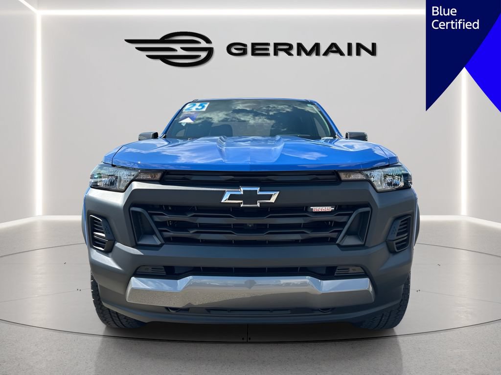 Used 2025 Chevrolet Colorado Trail Boss AWD/4WD image 2