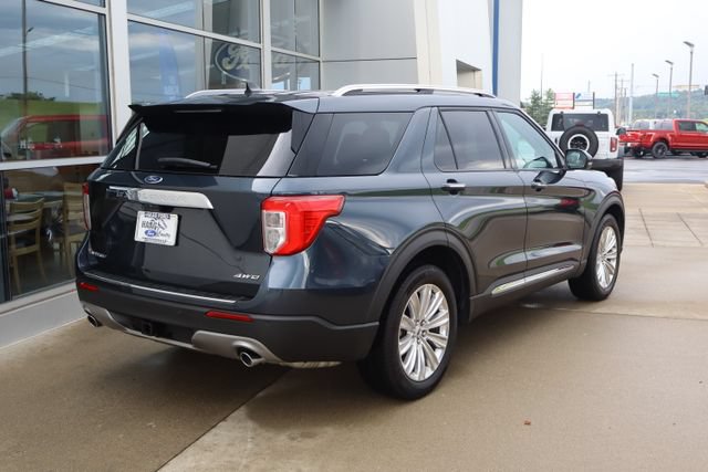 Certified 2024 Ford Explorer Limited w/ Limited Technology Package AWD/4WD image 3