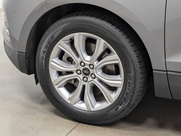 Certified 2023 Ford Edge Titanium w/ Equipment Group 301A AWD/4WD image 2