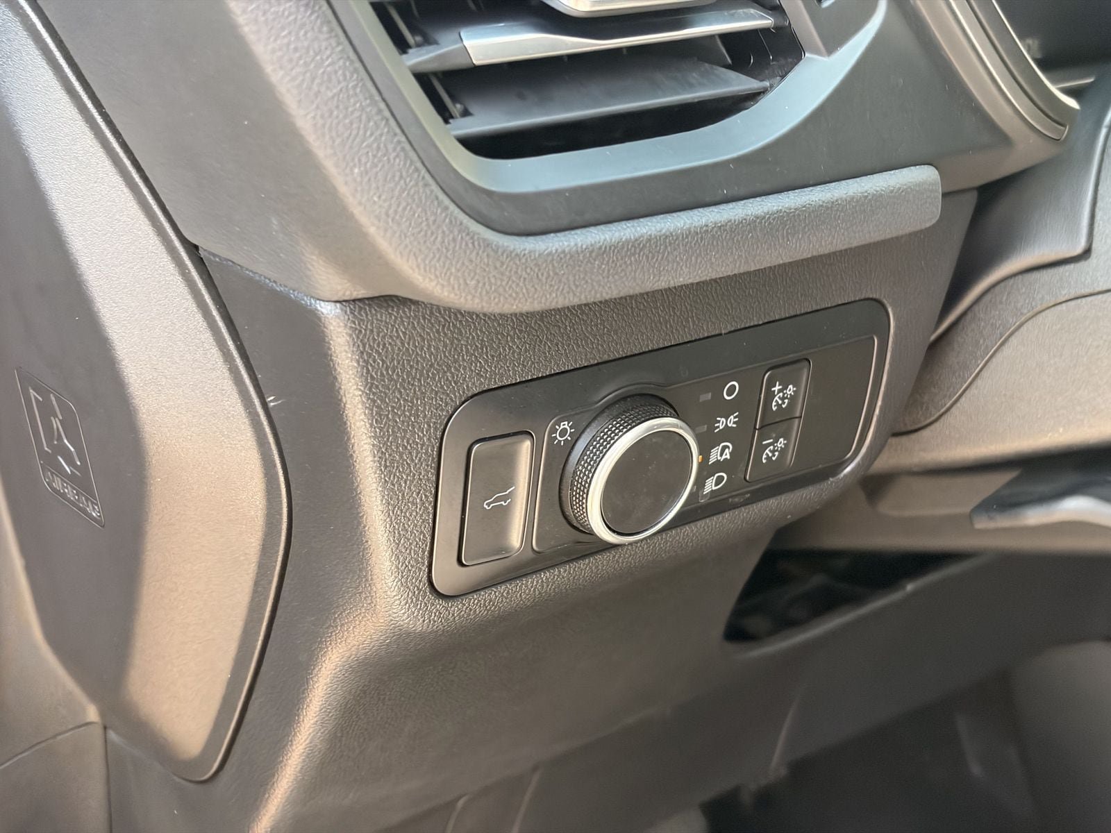 Certified 2024 Ford Escape Active FWD image 27