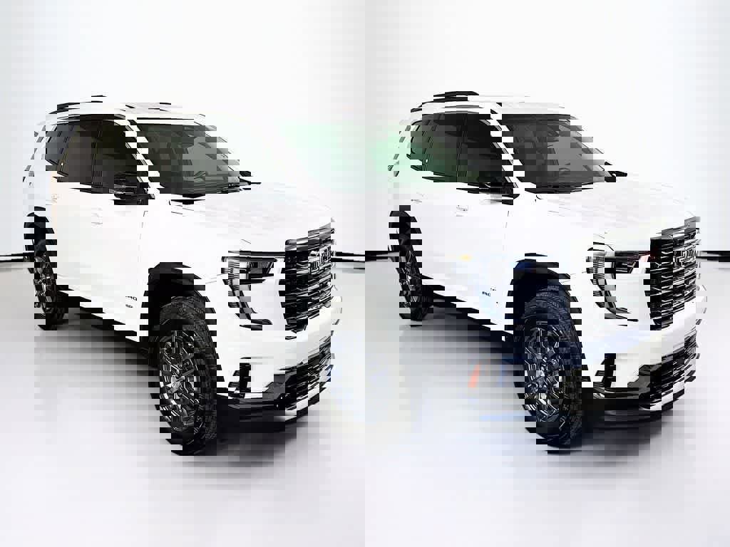 Used 2025 GMC Acadia Elevation image 7