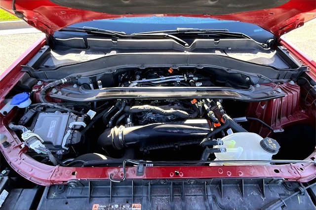 Certified 2025 Ford Explorer ST-Line w/ Premium Package image 9