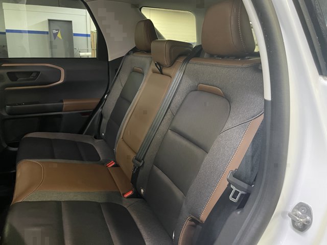 Certified 2022 Ford Bronco Sport Outer Banks w/ Tech Package image 15