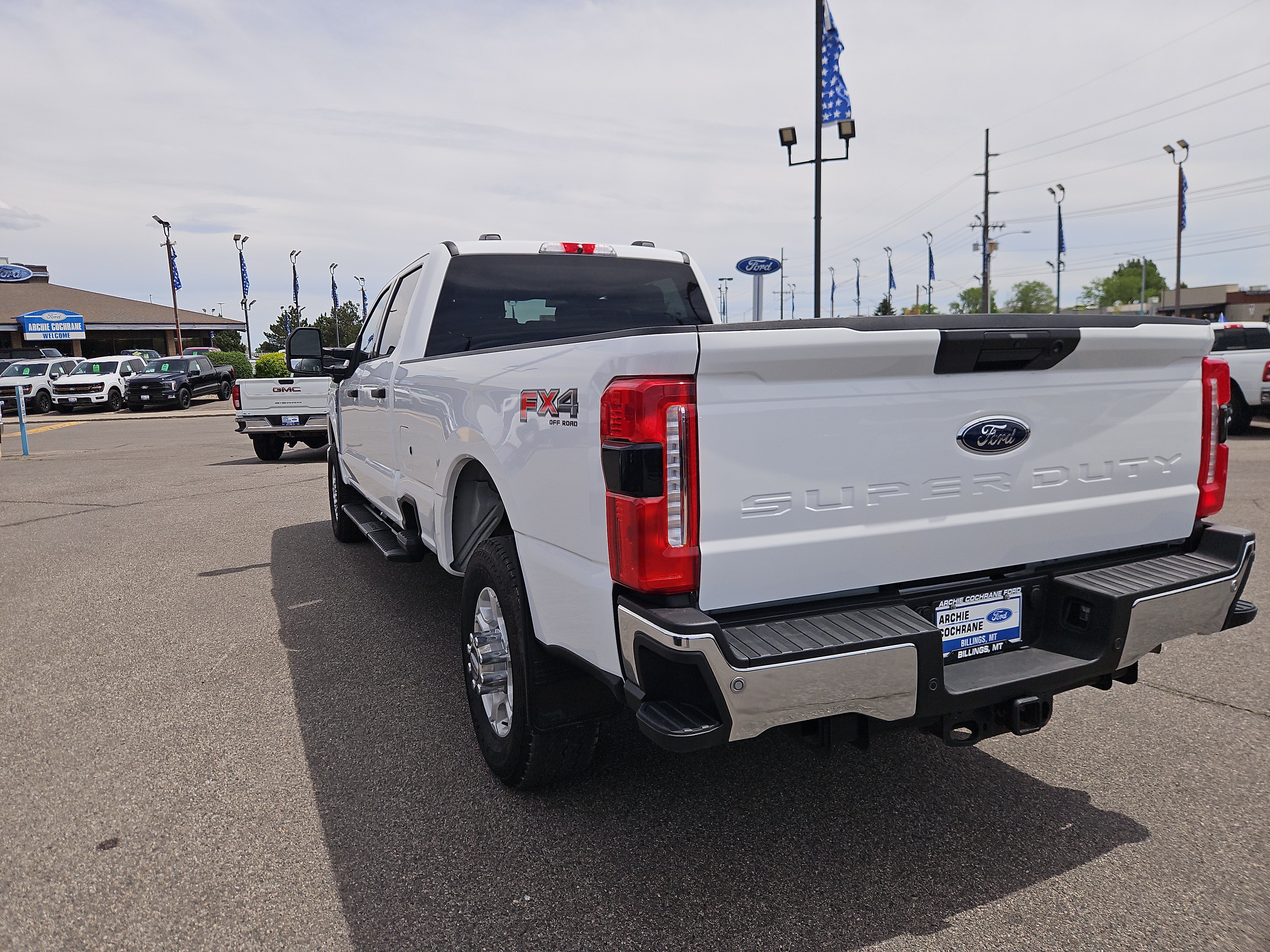 Certified 2025 Ford F350 XLT w/ 360-Degree Camera Package AWD/4WD image 3