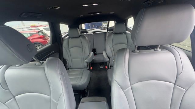 Used 2024 Buick Enclave Premium image 19