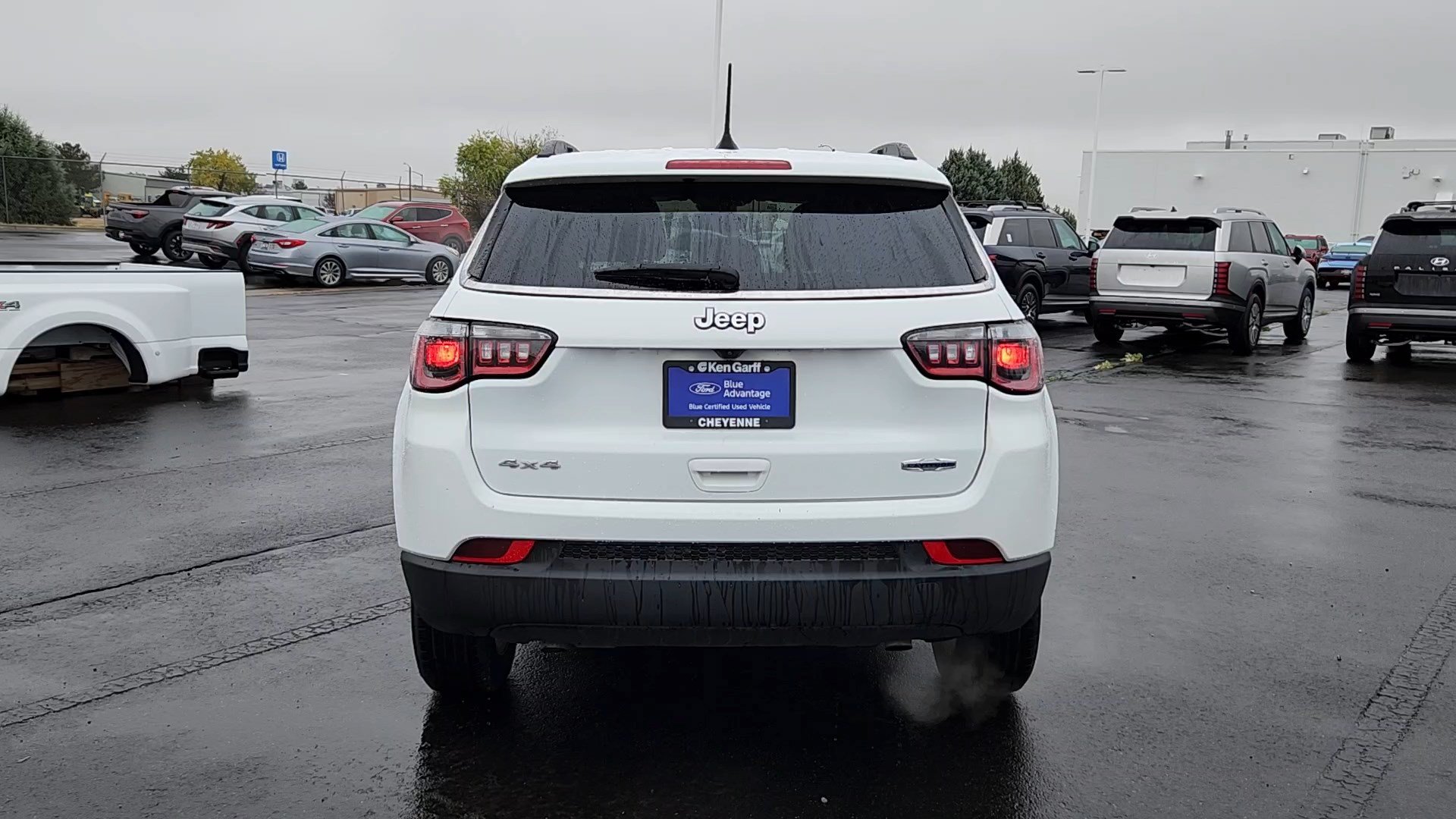 Used 2024 Jeep Compass Latitude AWD/4WD image 20