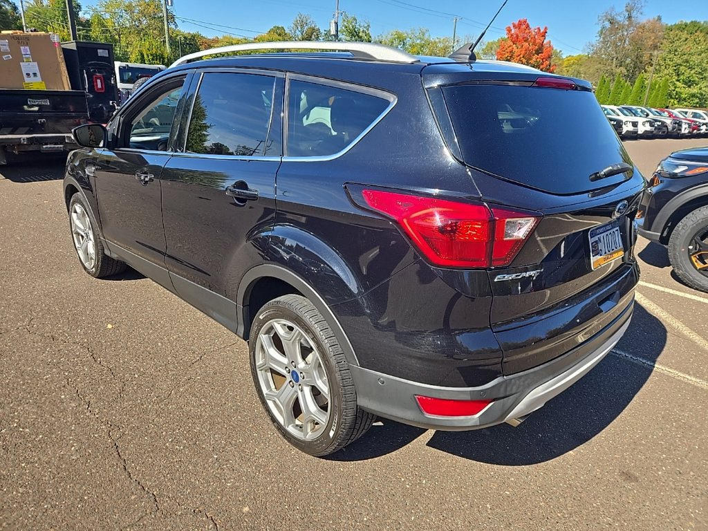 Certified 2019 Ford Escape Titanium AWD/4WD image 8