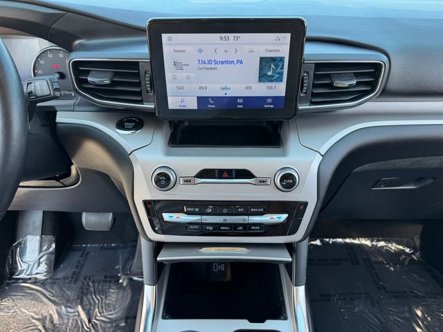 Certified 2023 Ford Explorer XLT w/ Equipment Group 202A AWD/4WD image 26