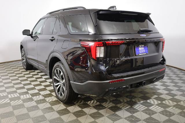 Certified 2026 Ford Explorer ST-Line AWD/4WD image 8