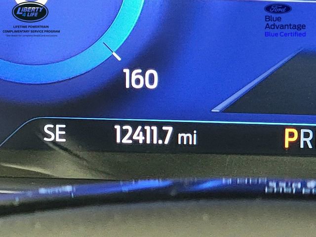 Certified 2022 Ford Escape Titanium w/ Class II Trailer Tow Package image 31