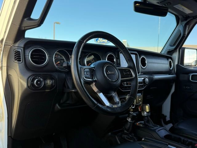 Used 2019 Jeep Wrangler Unlimited Sahara w/ Uconnect 4C Nav & Sound Group image 12