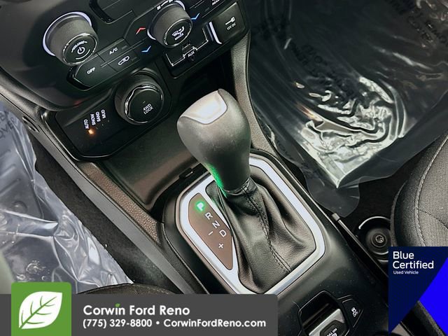 Used 2023 Jeep Renegade Latitude image 20