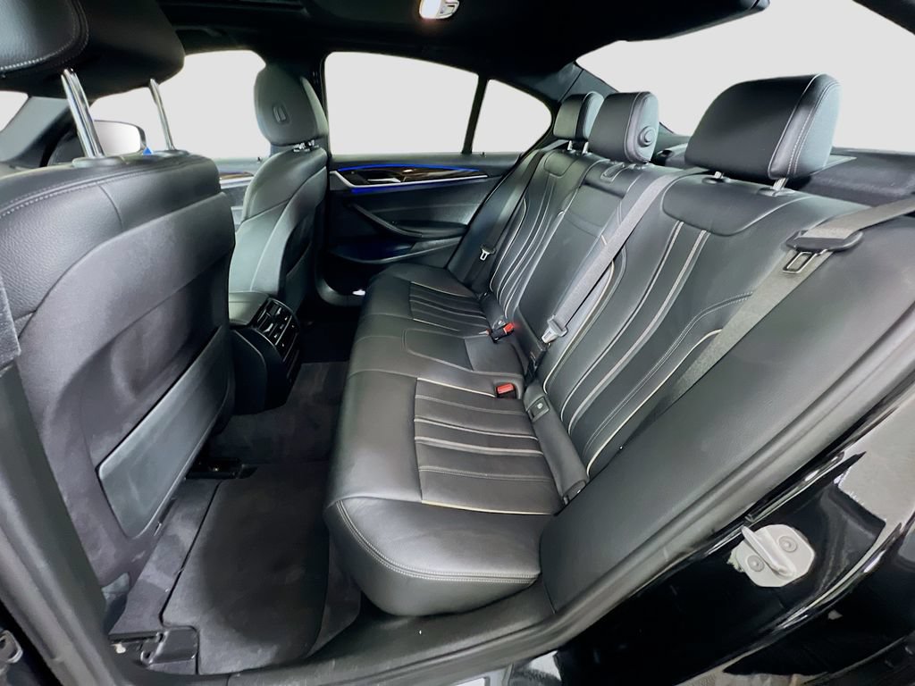 Used 2017 BMW 540i xDrive AWD/4WD image 27