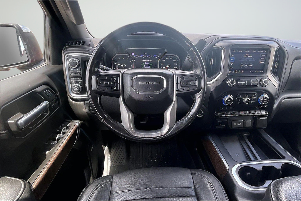 Used 2020 GMC Sierra 1500 Denali w/ Denali Ultimate Package AWD/4WD image 9