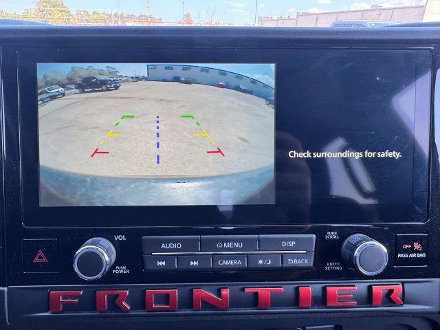 Used 2025 Nissan Frontier Pro-X RWD image 31