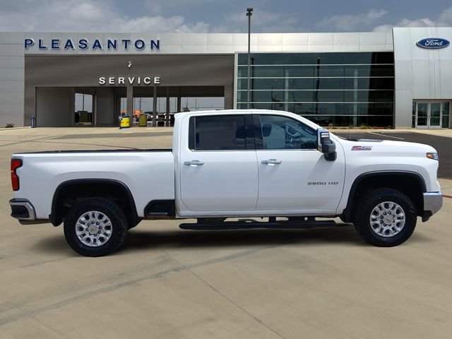 Used 2025 Chevrolet Silverado 2500 LTZ w/ LTZ Convenience Package AWD/4WD image 6